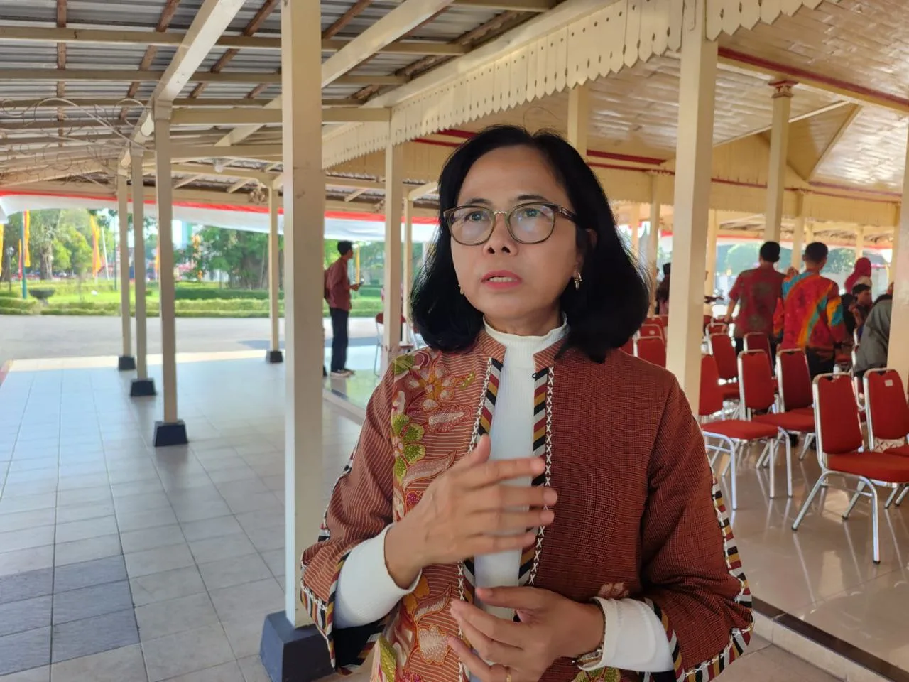 DPR Jadi Sorotan Soal Gaji Rp100 Juta, My Esti Bongkar Fakta Tunjangan Rumah Rp50 Juta